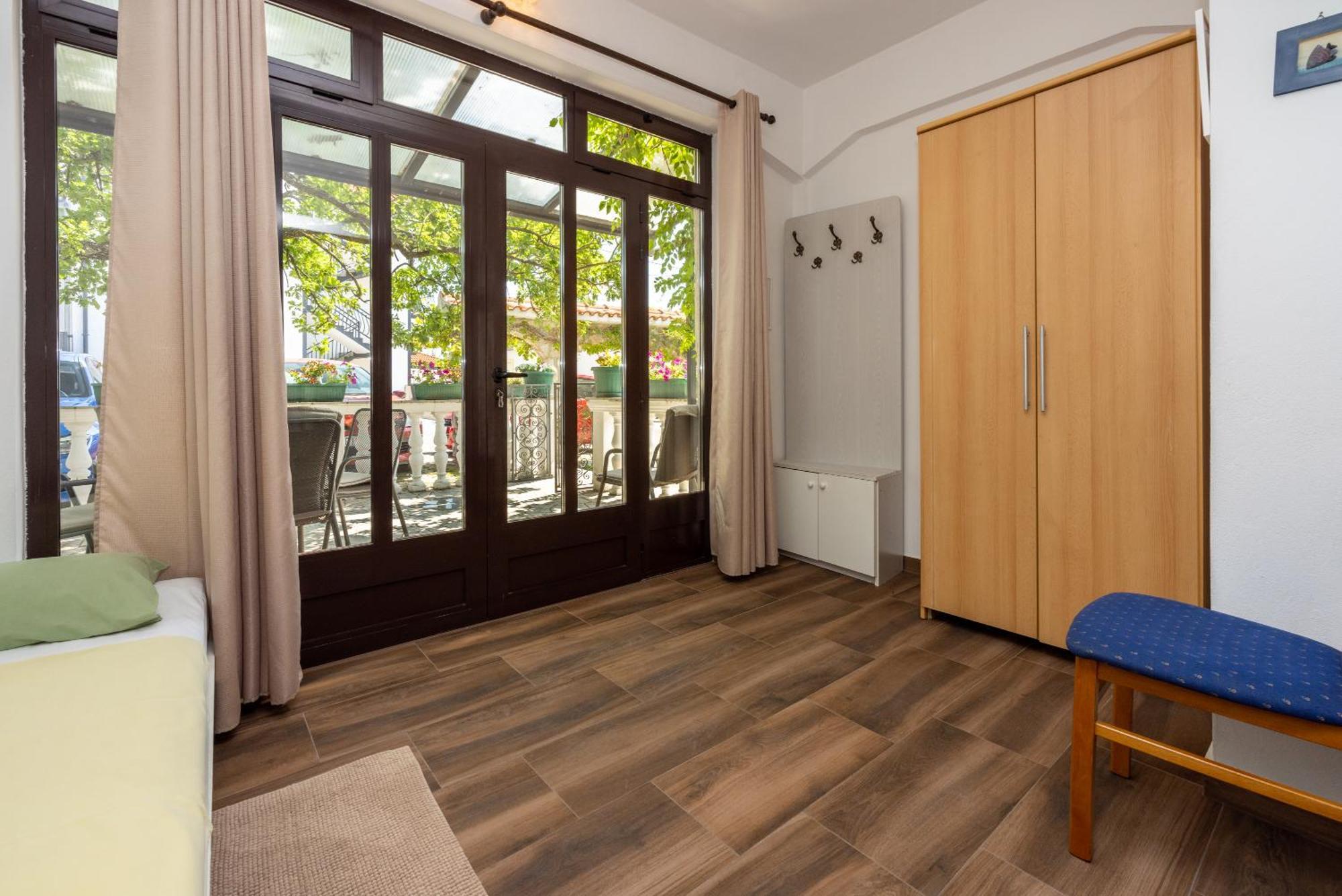 Apartment Dom Ядраново Экстерьер фото