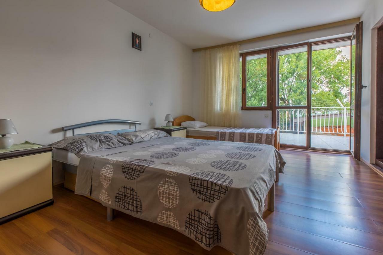 Apartment Dom Ядраново Экстерьер фото